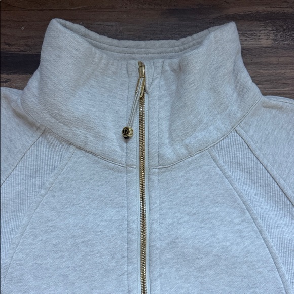 VGUC Women’s Lululemon 
Scuba Oversized Funnel-Neck Half Zip Long 
Size XS/S - Picture 5 of 7